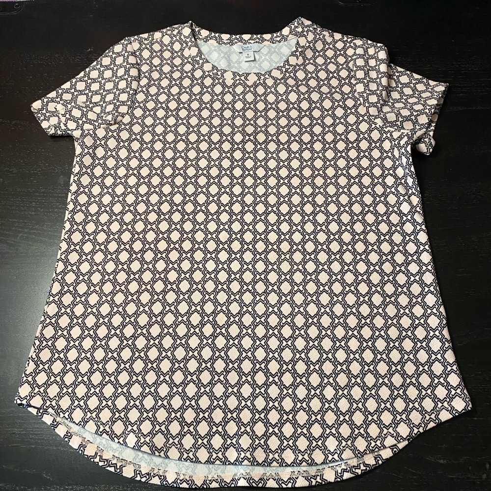 croft & barrow Pink Tee with Navy Geometric Print